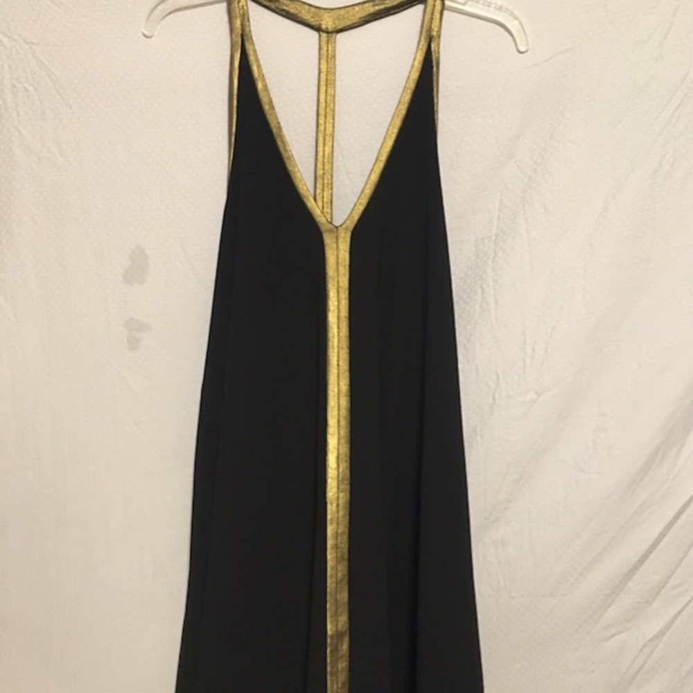 Black and gold forever 21 dress